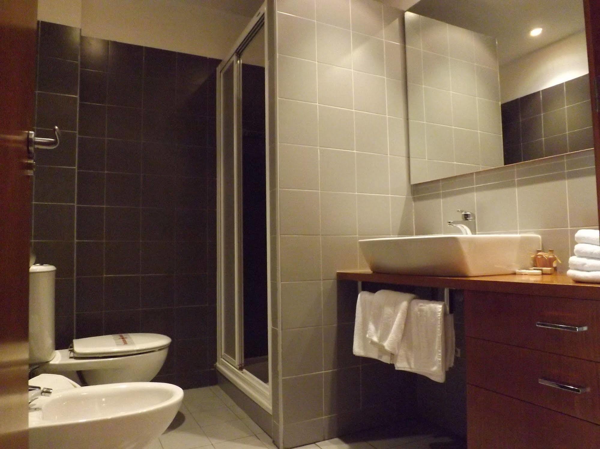 Roca Nevada Suites Villanúa Екстериор снимка
